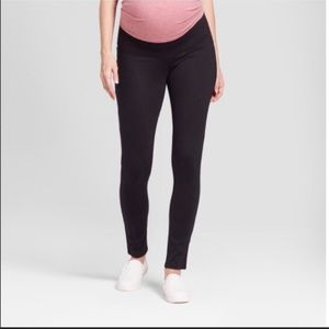 Maternity ponte pants 🤰🏻